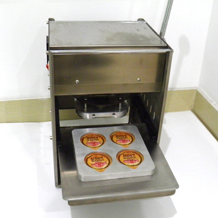 Yoghurt Cup SS201 Foil Lid Sealing Machine Custom Tray Lidding Machine Anti Corrosion