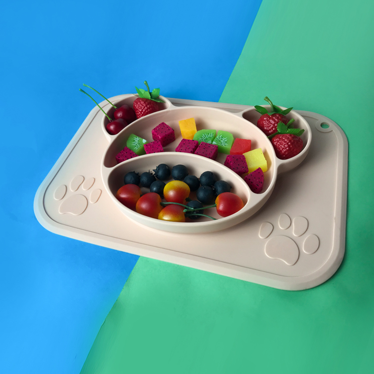 Customized Bear Shape Silicone Feeding Set Baby Plates Bpa Free