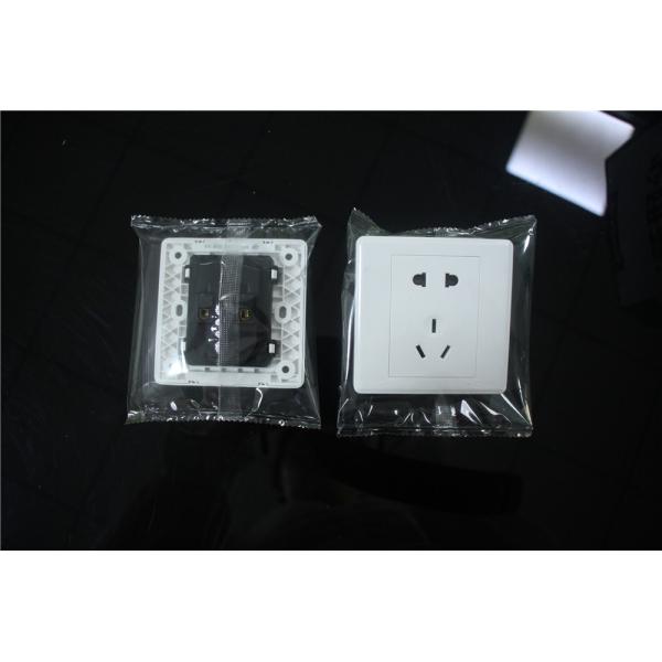 Automatic Customized Horizontal Pillow Socket Outlet Packaging Machine