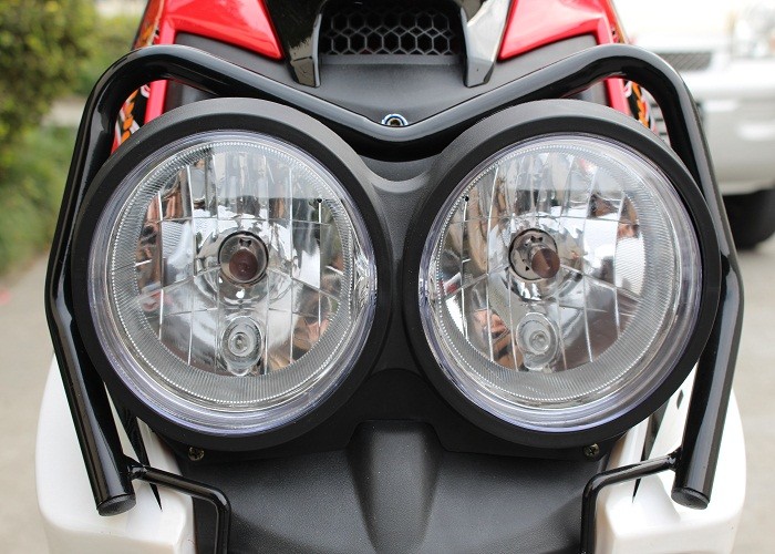 new design popular 125cc 150cc automatic gas scooter GY6 engine 152QMI 157QMJ
