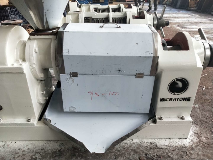 ZX105 150-200kg/h oil making machine