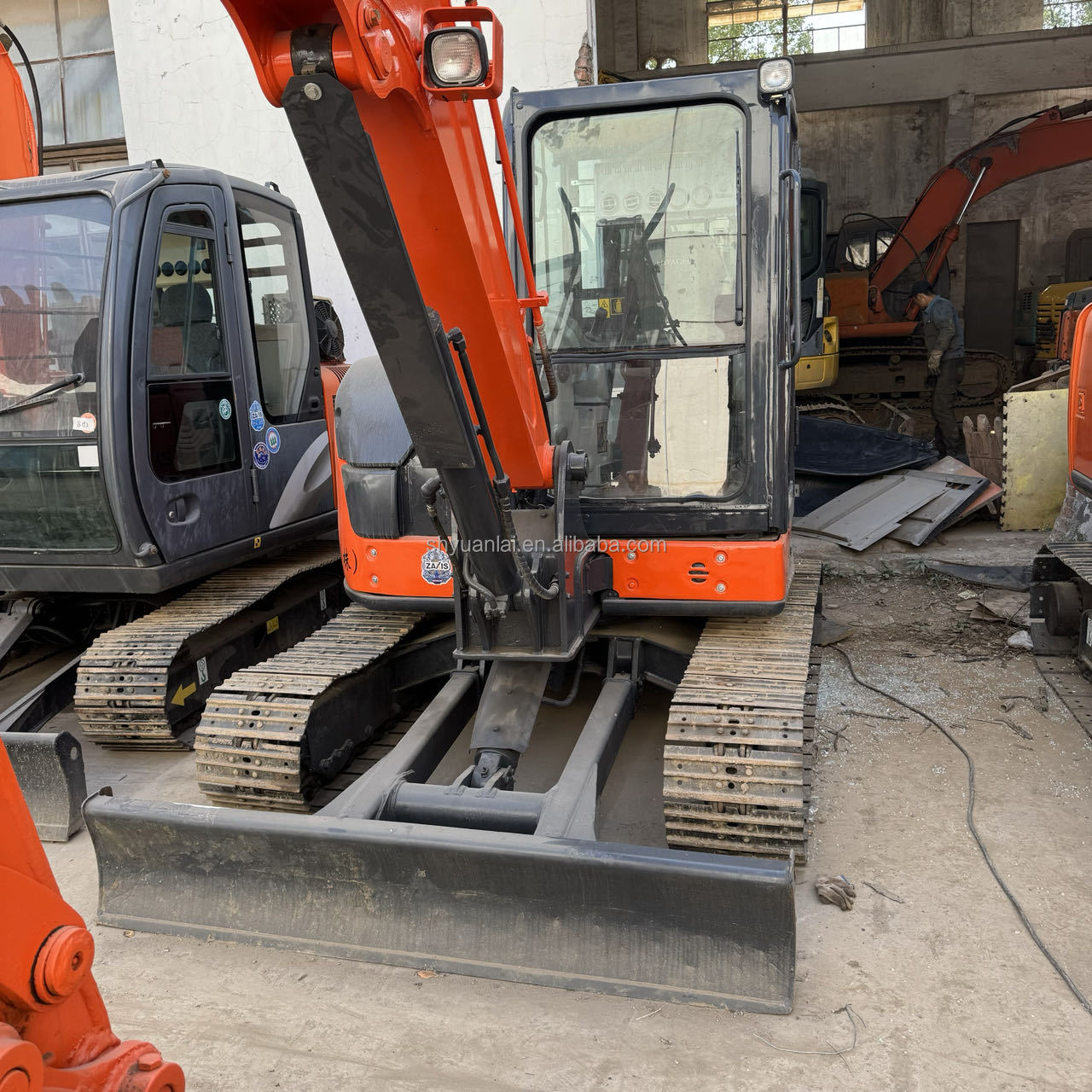Original Hitachi ZX68USR Excavator 6380kg Caterpillar Mini Digger ZX60 Used Excavator