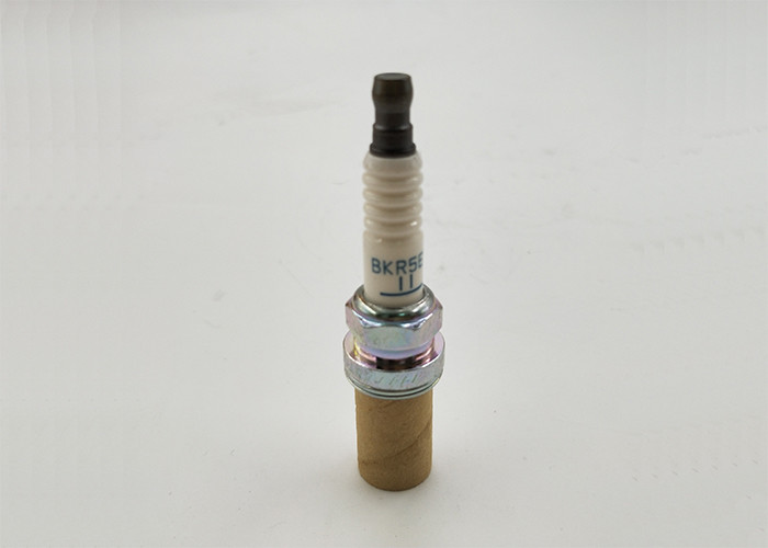 18814-11051 BKR5ES11 Car Spark Plug For Hyundai Kia Jaguar Mazda Subaru Mitsubishi