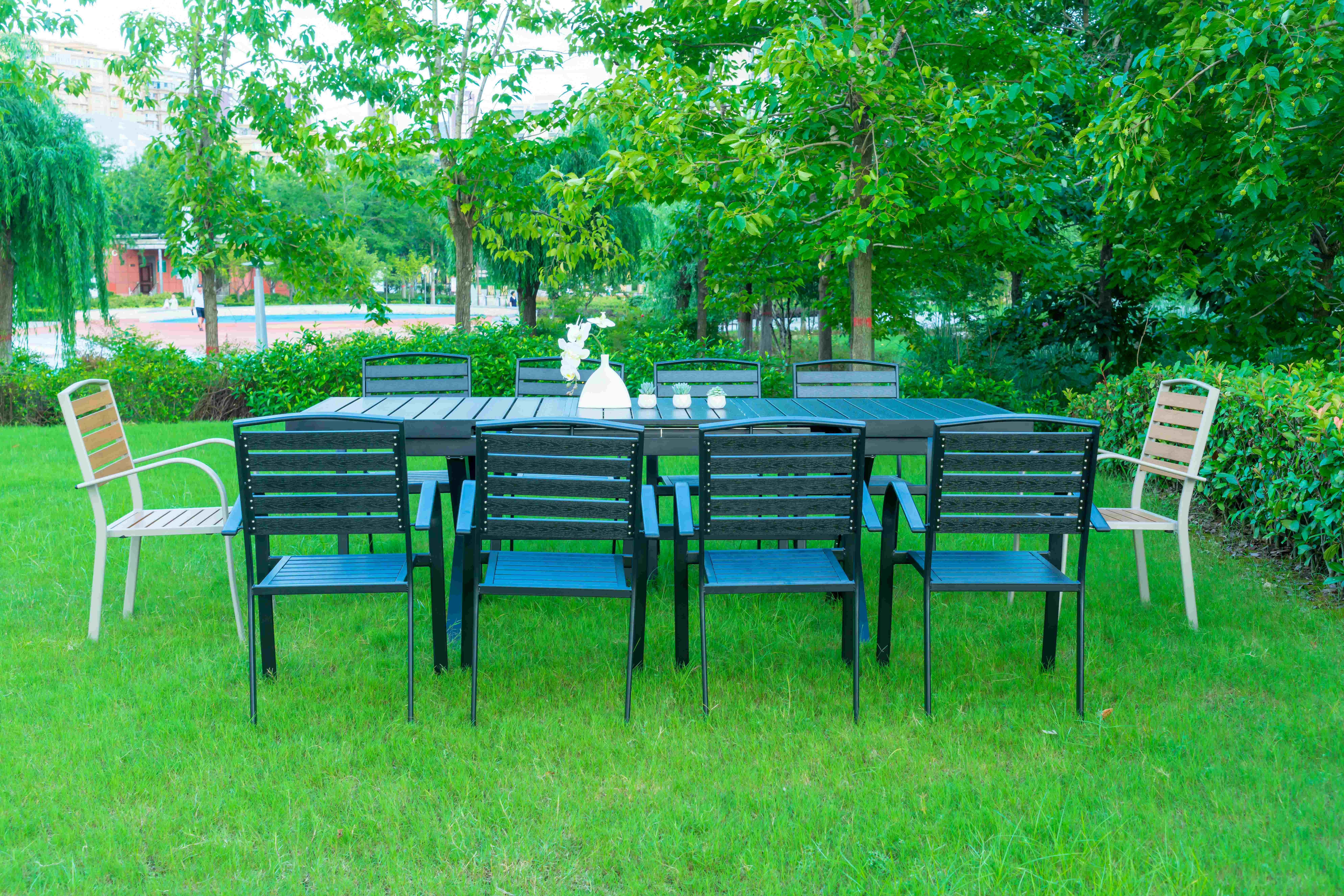 Black 11 Pieces Plastic Wood Modern Outdoor Garden Furniture Table Set 8-10 Seater Extendable Patio Dining Table Chairs