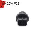 Hot Selling Automotive Electrical Black Male 5 Pin Fuel Pump Connector For