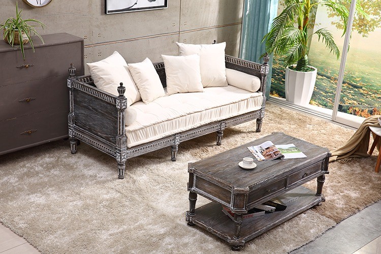 Custom Hotel Room Furniture European Retro Style Fashion High End Royal Sofa