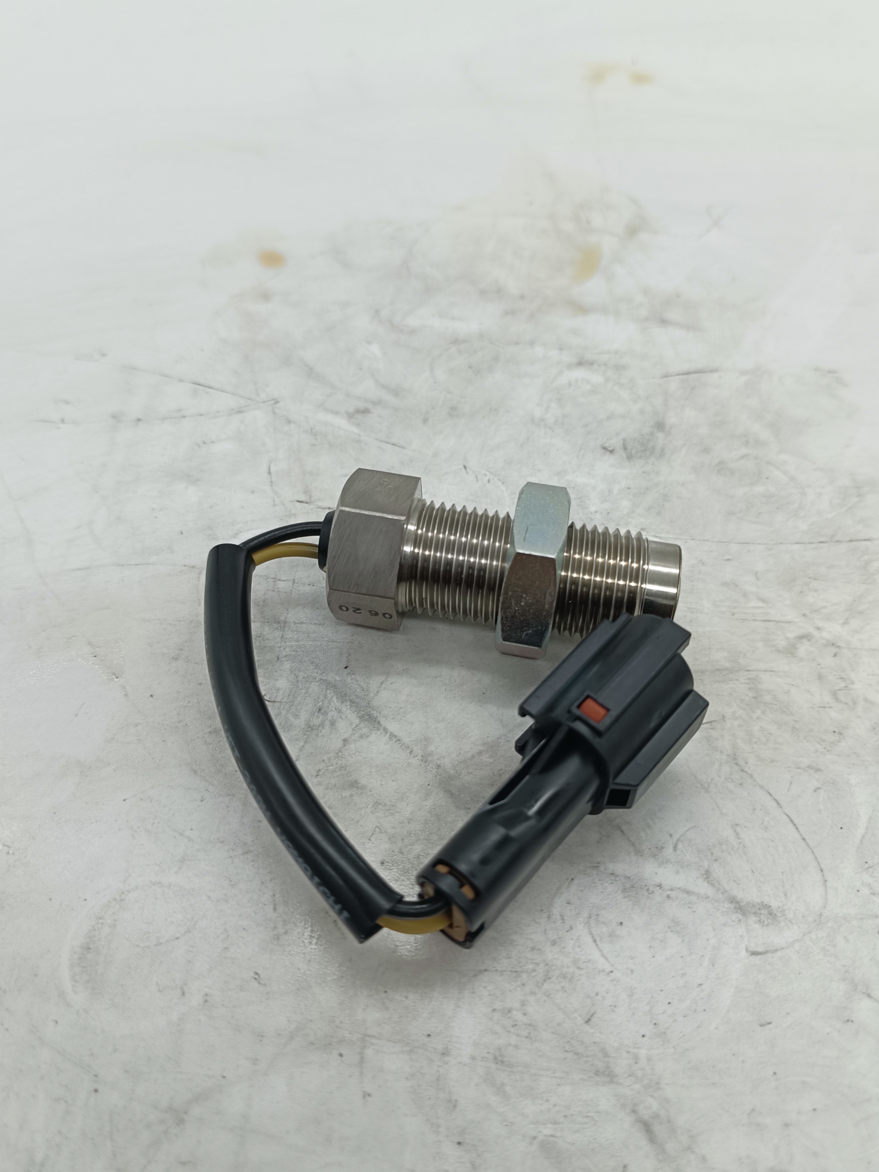 Engine Excavator Electrical Parts Speed Sensor Switch MC849577 MC845235 479748-0620