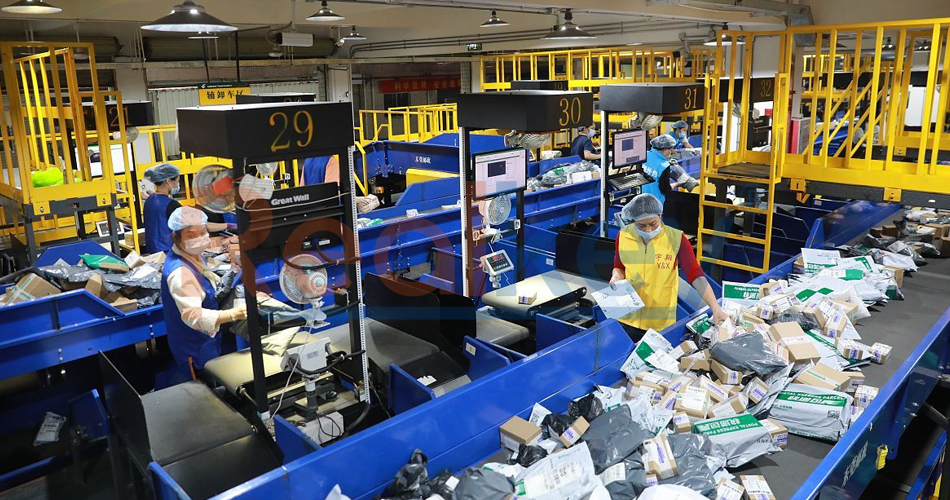 Intelligent Control Belt Conveyor System Easy Cleaning Maintenance Friendly