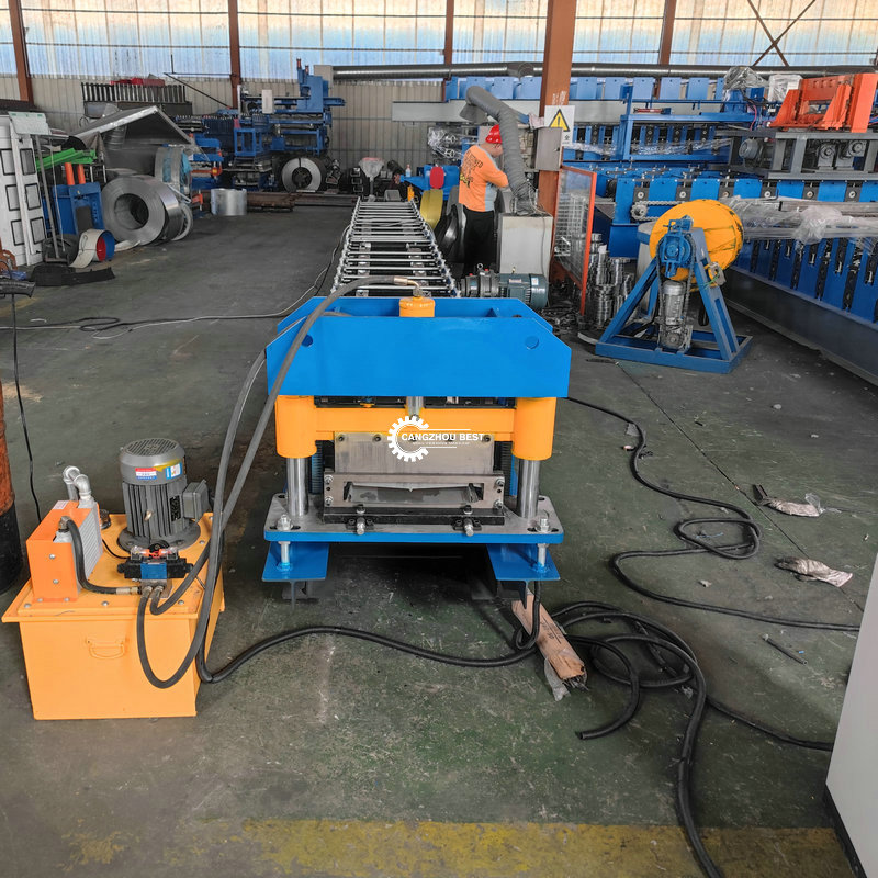 Standing Seam / Self Lock Roof Sheet Roll Forming Machine 8 - 15m/Min