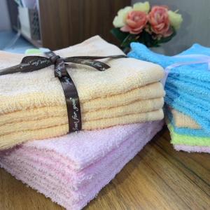 Wholesale Folded 22g Towel Gift Sets from china suppliers