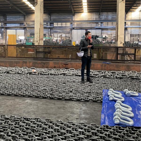 84mm High - Strength Alloy Steel Spray Paint Stud Link Anchor Chain Vessel Positioning