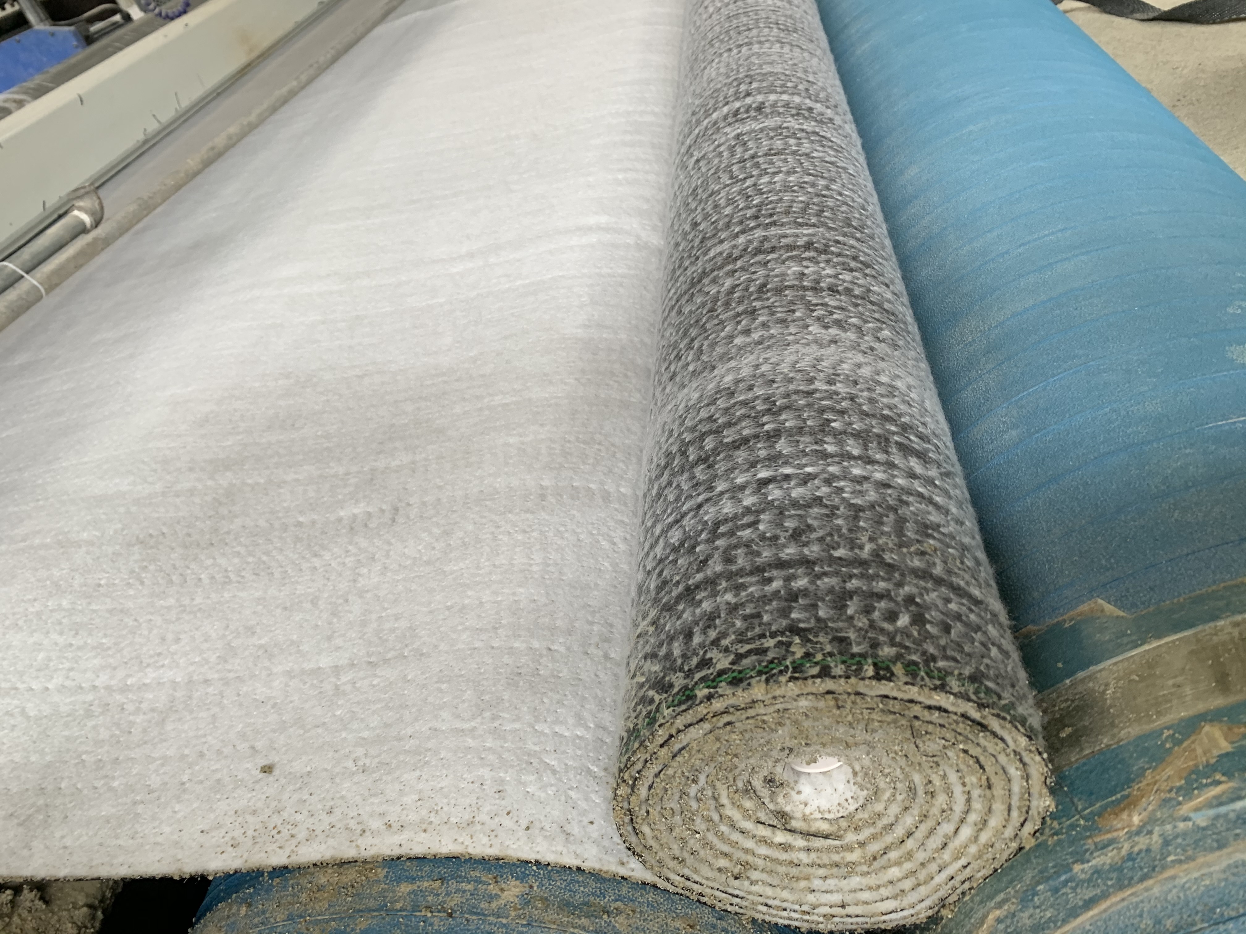 3500g-8500g/m2 Bentonite Hydrain Mat Waterproof Blanket for Geosynthetic Clay Liners