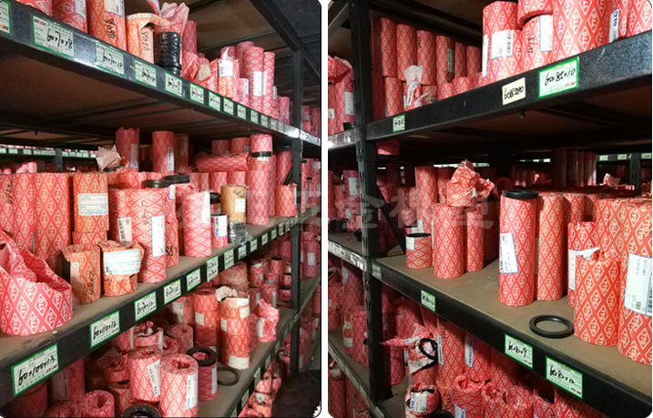 TC framework oil seal,model 30*46*8,NBR material,color is generally biack and brown.