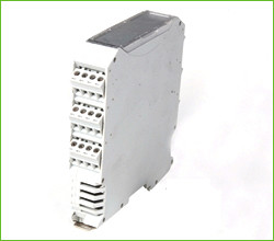 PA66 UL94V-0 PLC Housing For PCB With Terminal Blocks