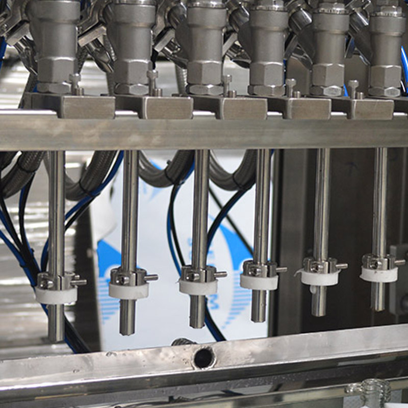 Customized 4 6 8 10 12 14 16 18 Heads Liquid Filling Machine for Red Wine/Vodka/Whisky