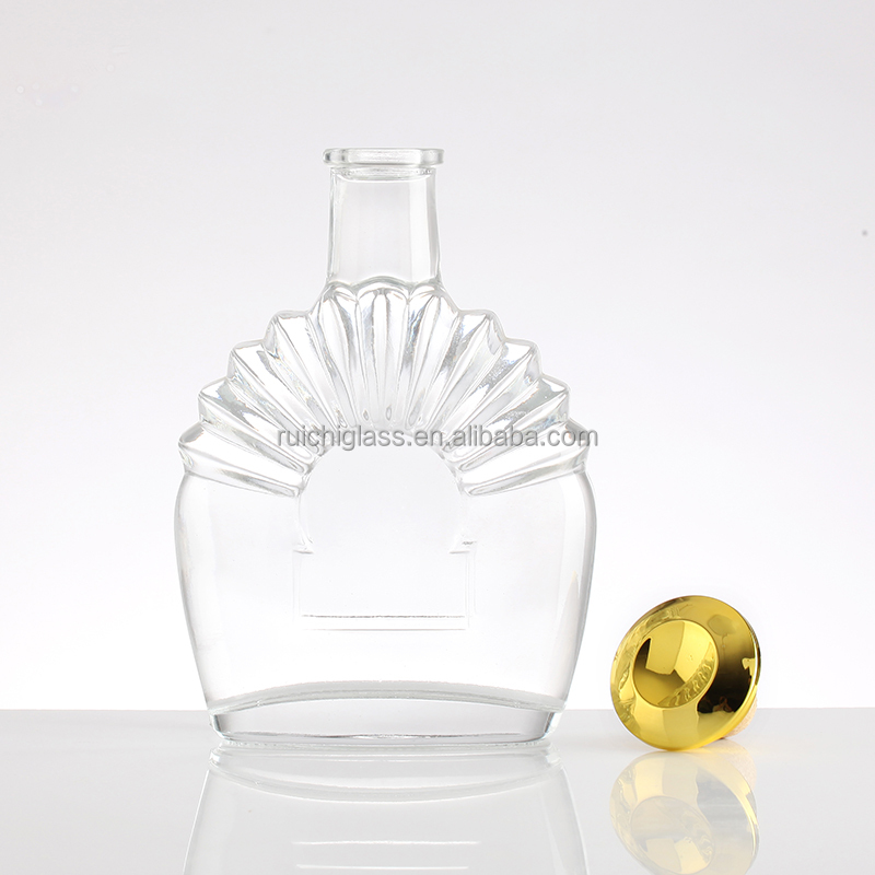 Hot stamping surface handling enhances the beauty of transparent emboss glass bottle
