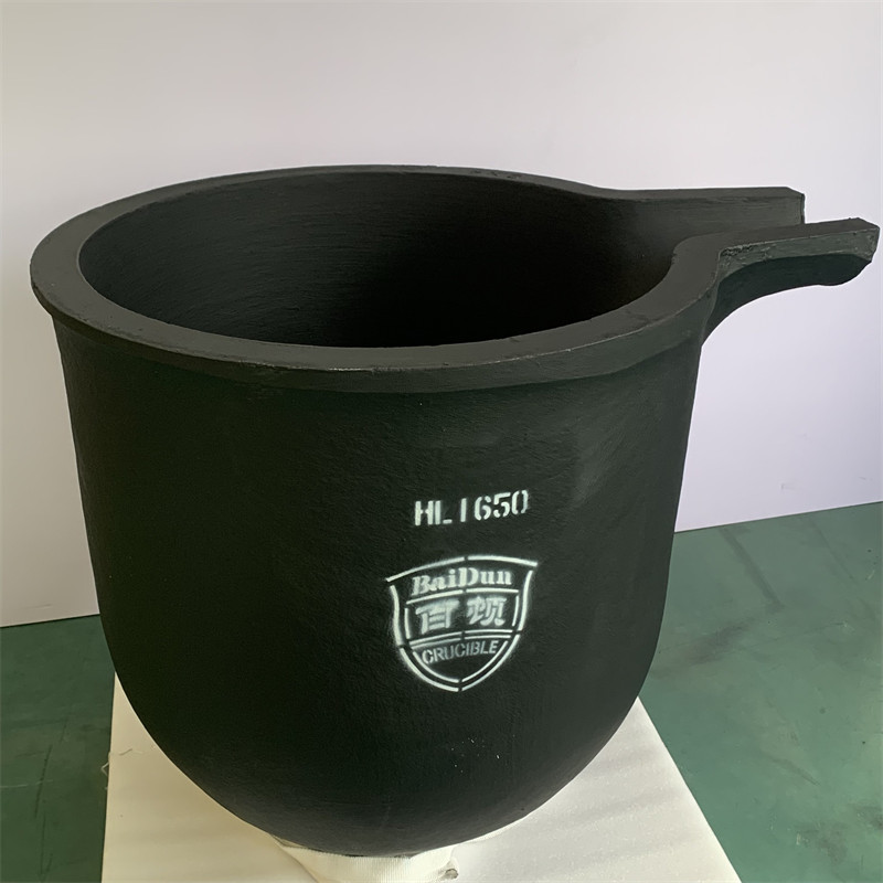 Thermal Shock Resistance Crucible With Pouring Nozzle Metal Melting Silicon Carbide Graphite Chemical Inertness