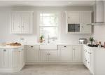 Arcuate U Shape Solid Wood Kitchen Cabinets White Solid Wood Doors Panels