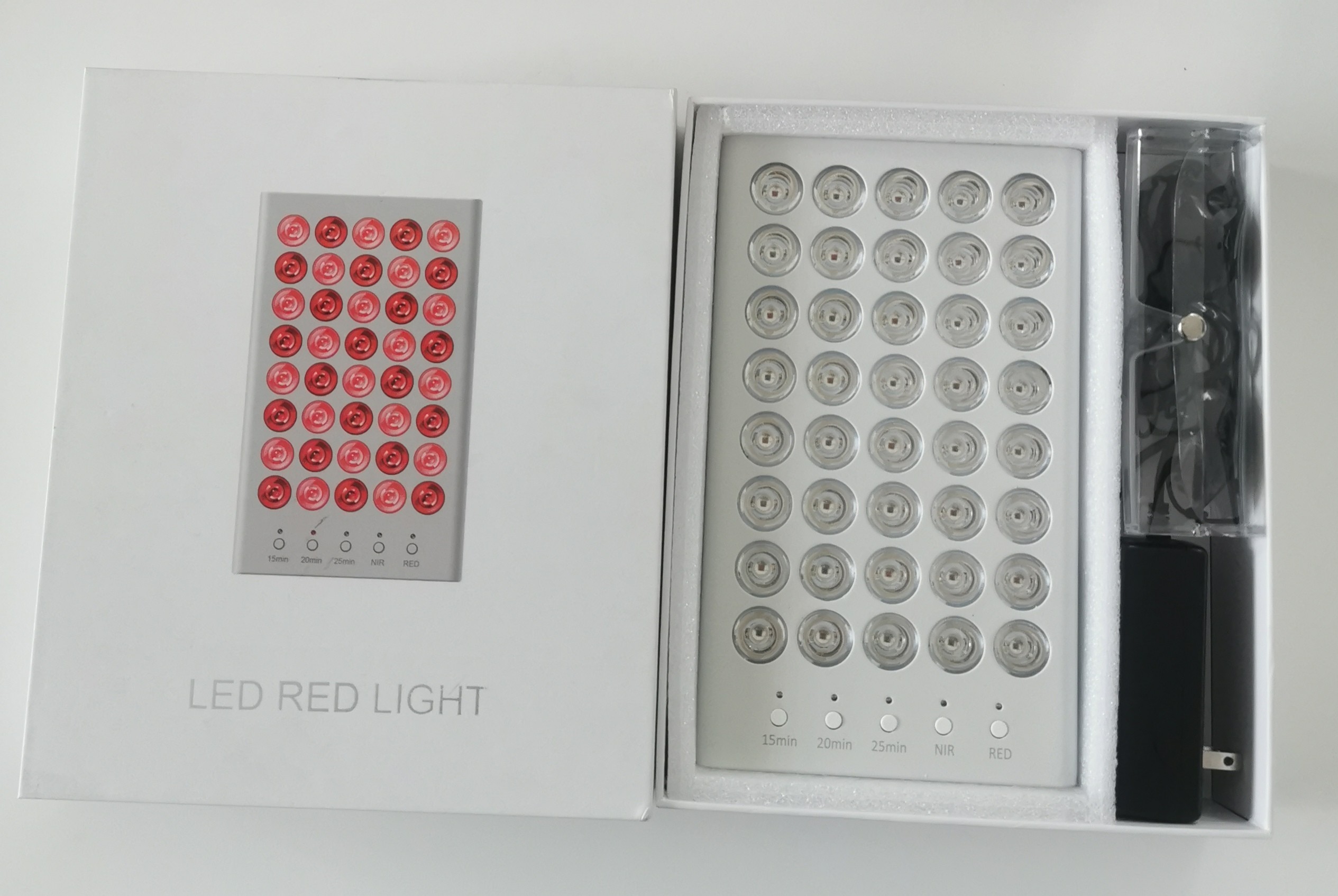 Professional 660nm 850nm Red LED Light Therapy Device 300w For Full Body