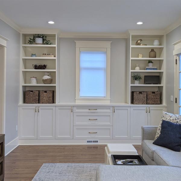 Matte Lacquer Wall Mounted TV Cabinet Modern Simple High Gloss White TV Bench