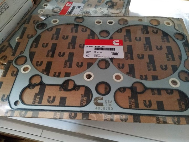 cummins parts cummins engines parts parts gasket NT855 4058790 NT855 gasket kit 4058790 3411461 3047402
