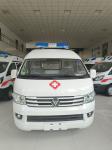 Futian Medical Emergency Ambulance 4×2 8 Seater Gasoline Rear Drive