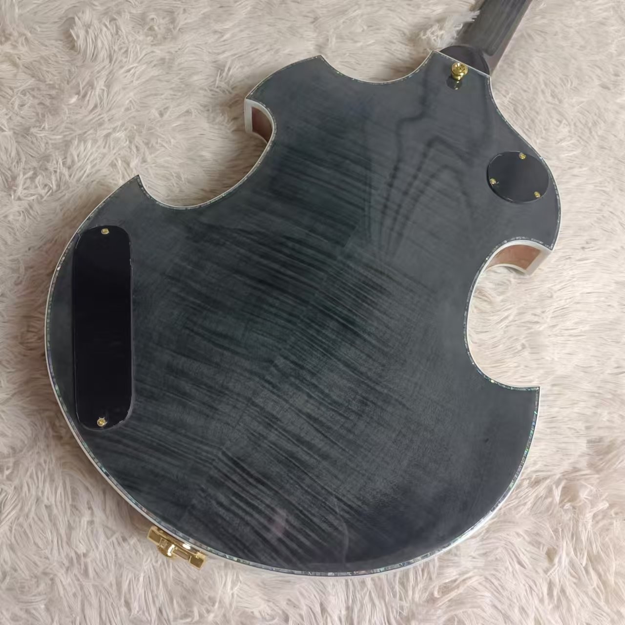 Custom f hole hollow body irregular body Gretsch electric guitar with bigs bys trem in blue color, accept guitar and bass OEM