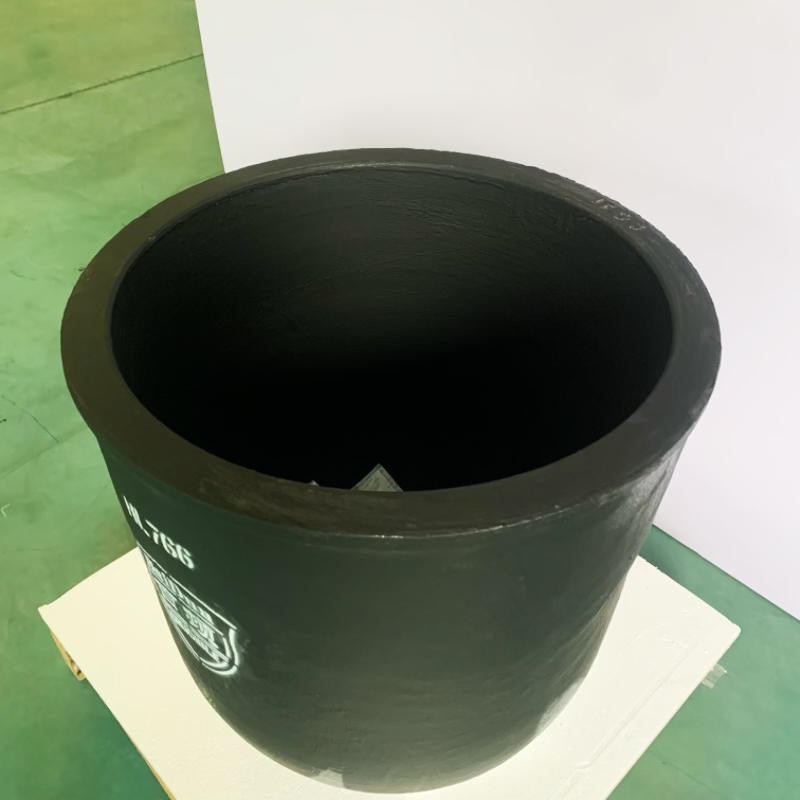 Long Service Life and Reduced Replacement Costs with SiC-C Crucibles for Industrial Applications