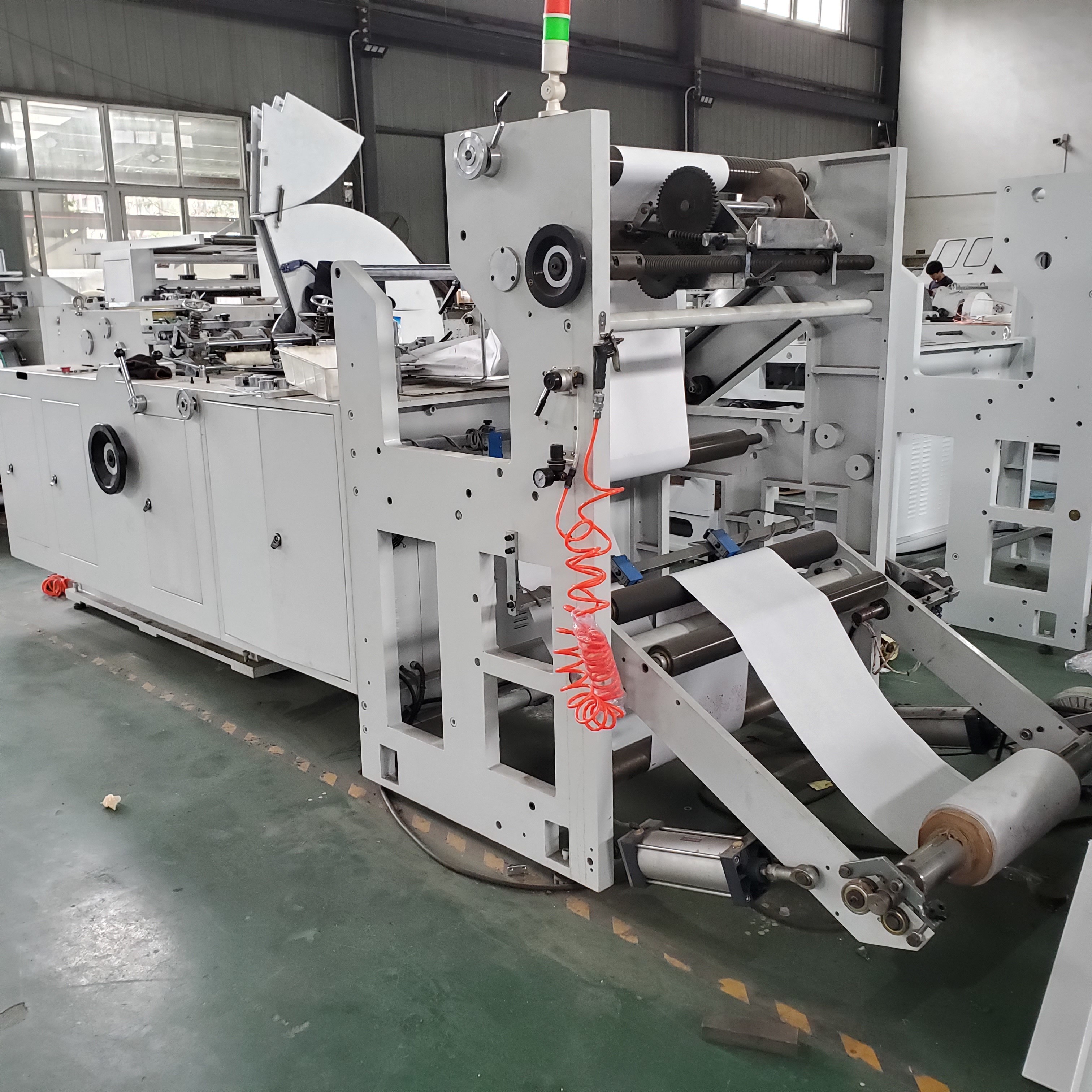 V Bottom Automatic Paper Bag Making Machine 60-400 Pcs/Minute