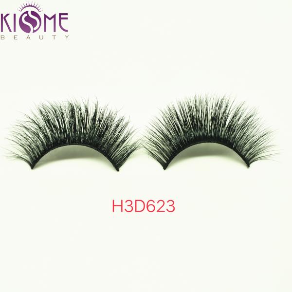 Comfortable Dramatic Natural Looking Mink Lashes Blending Seamlessly H3D623