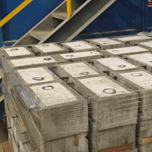 Wholesale Good Thermal Shock Resistance Fireclay Glazed Thin Brick For Furnace Door Customizable Products from china suppliers