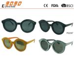 Fashion round sunglasses made of plastic frame , suitable for men and women
