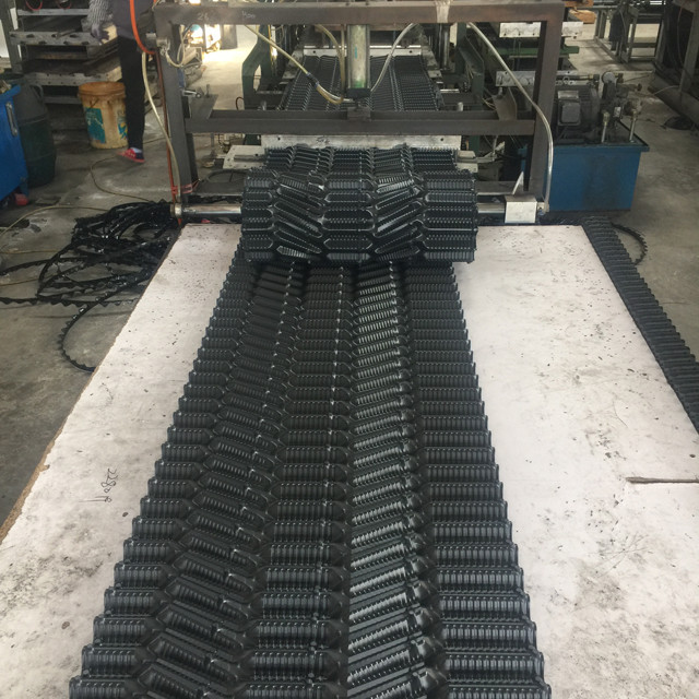 0.32-0.6mm International Cooling Tower Fill 20mm 1220/1830/2440mm
