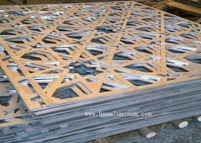Heat Insulation Fence Aluminium Solid Panel ISO9001 Certification
