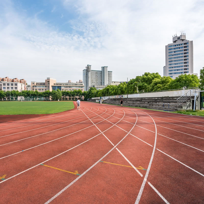 Wear Resistant Spraying System Running Track Hybrid PU Runway 15mm Thickness