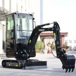 11.8KW 2600rpm 1.8 Ton Mini Excavator Small Digger Machine For Farm