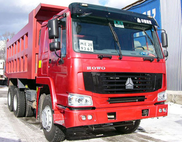 50 tons Sinotruck HOWO Heavy Duty Dump Trucks with Driving Overloading Capacity for mining