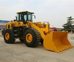 3.3m3 Bucket Earth Excavation Machine , 6 Ton Compact Wheel Loader Machine