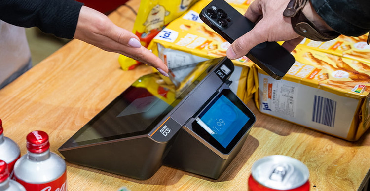 10.1 Android All In One Desktop POS Machine 3GB RAM 32GB ROM With NFC Reader