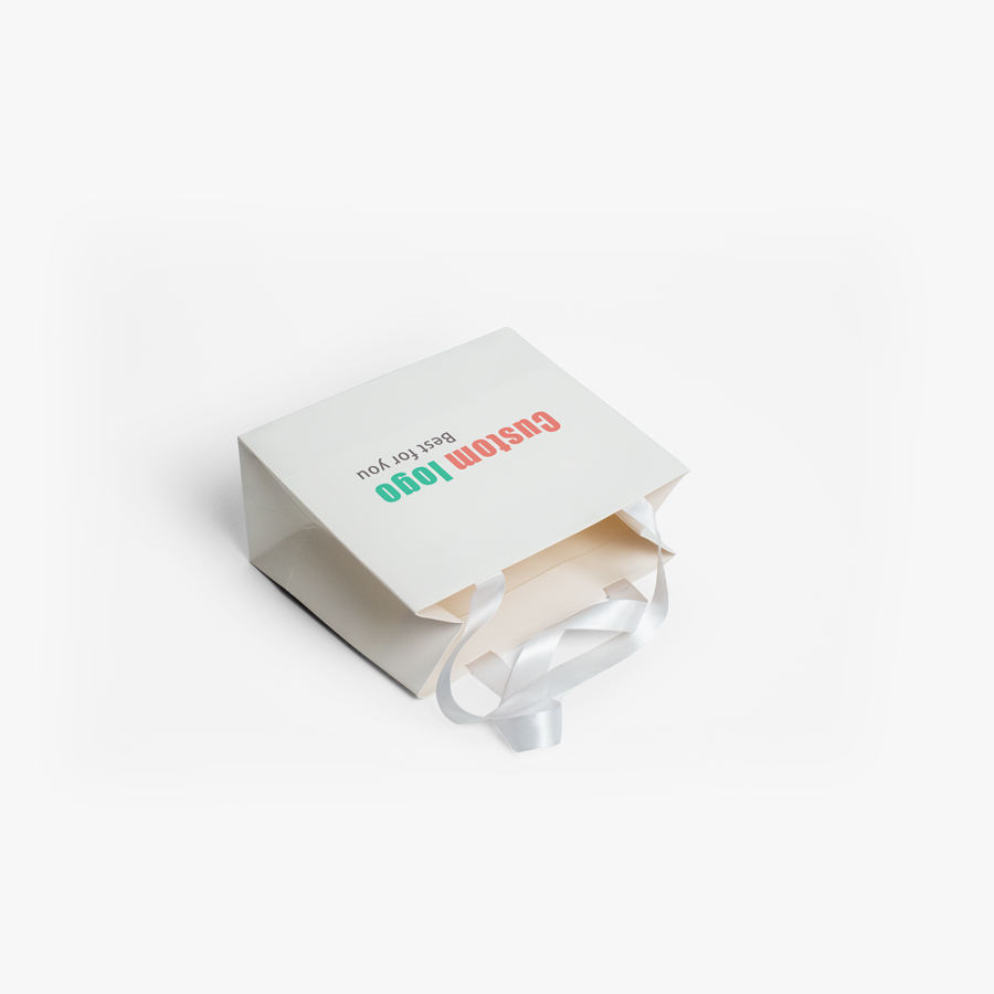 Luxury Customized Printed Euro Paper Gift Bags With Logo Gravure Printing Ivory Board