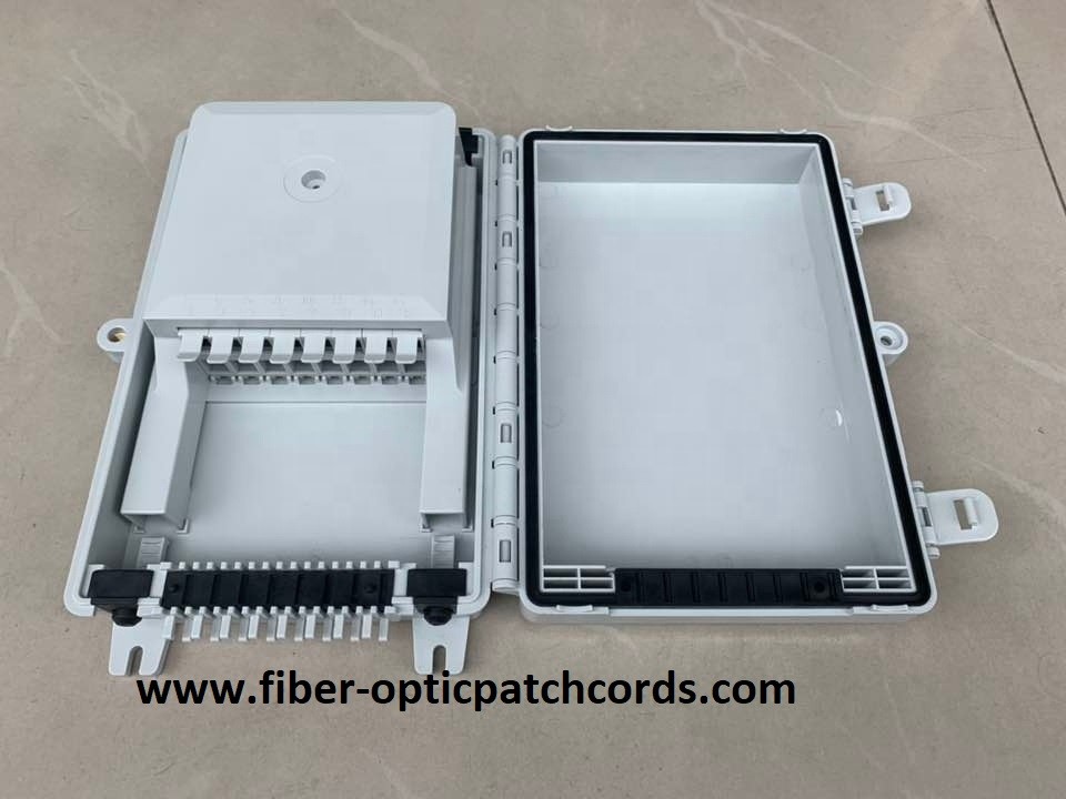 Outdoor Indoor FTTH Distribution Box 16 Port SC Adapter IP65