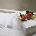 Household Jobs 16x19" White Cotton Face Towel