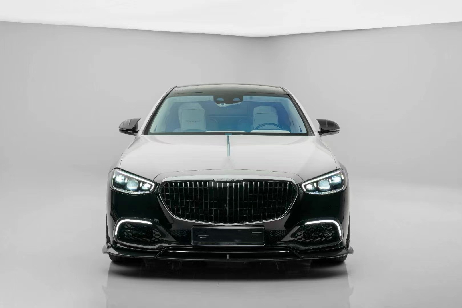 For Mercedes S-Class W223 Maybach Carbon Fiber Body Kit W223 Maybach Upgraded MSY Style Front Shovel Diffuser Spoiler