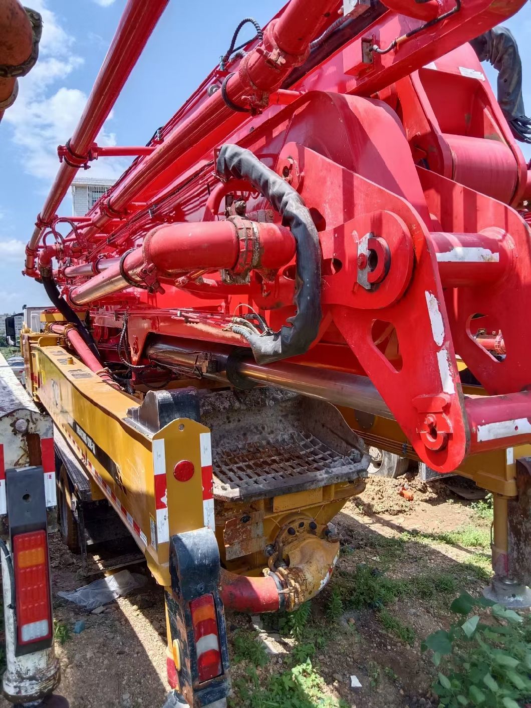 2020 Used Concrete Pump Truck 62m Construction Equipment Truck Mounted Pump Concrete Mixer