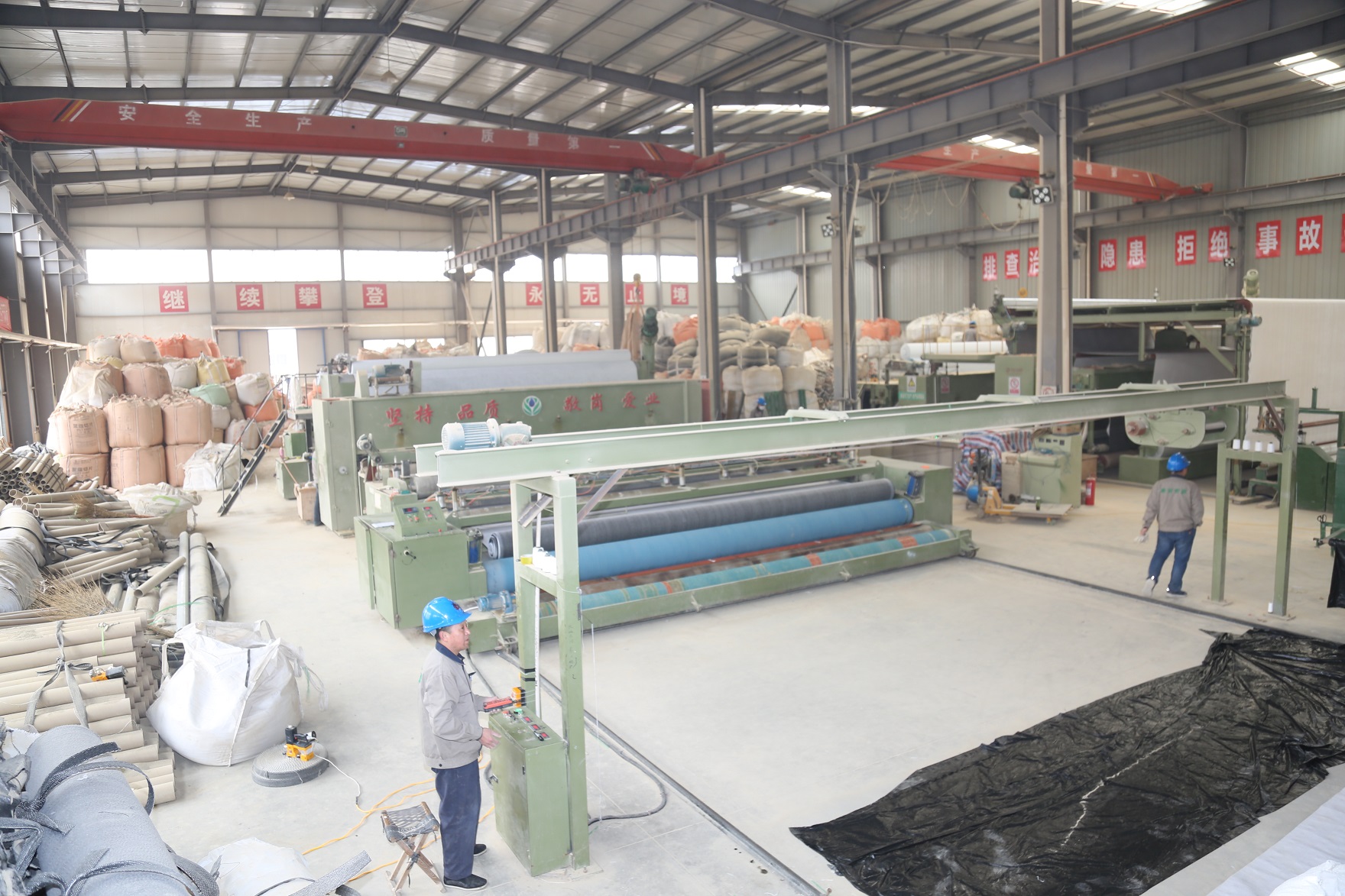Onsite Installation Service for TAIAN HONGYUAN Bentonite Geosynthetic Clay Liner