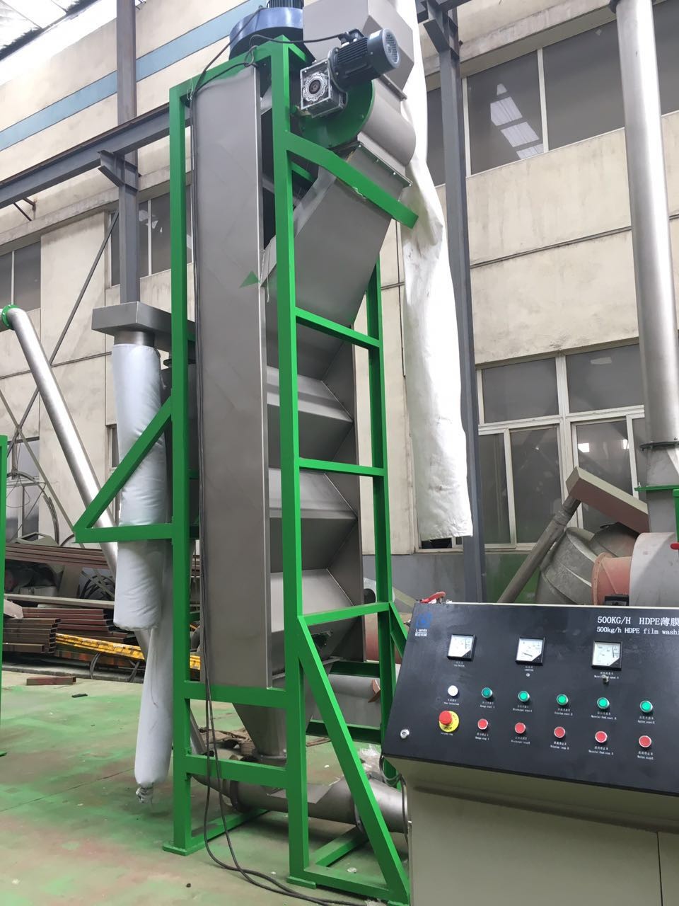 300kg/h, 500kg/h, 1000kg/h HDPE bottles crushing and washing machine