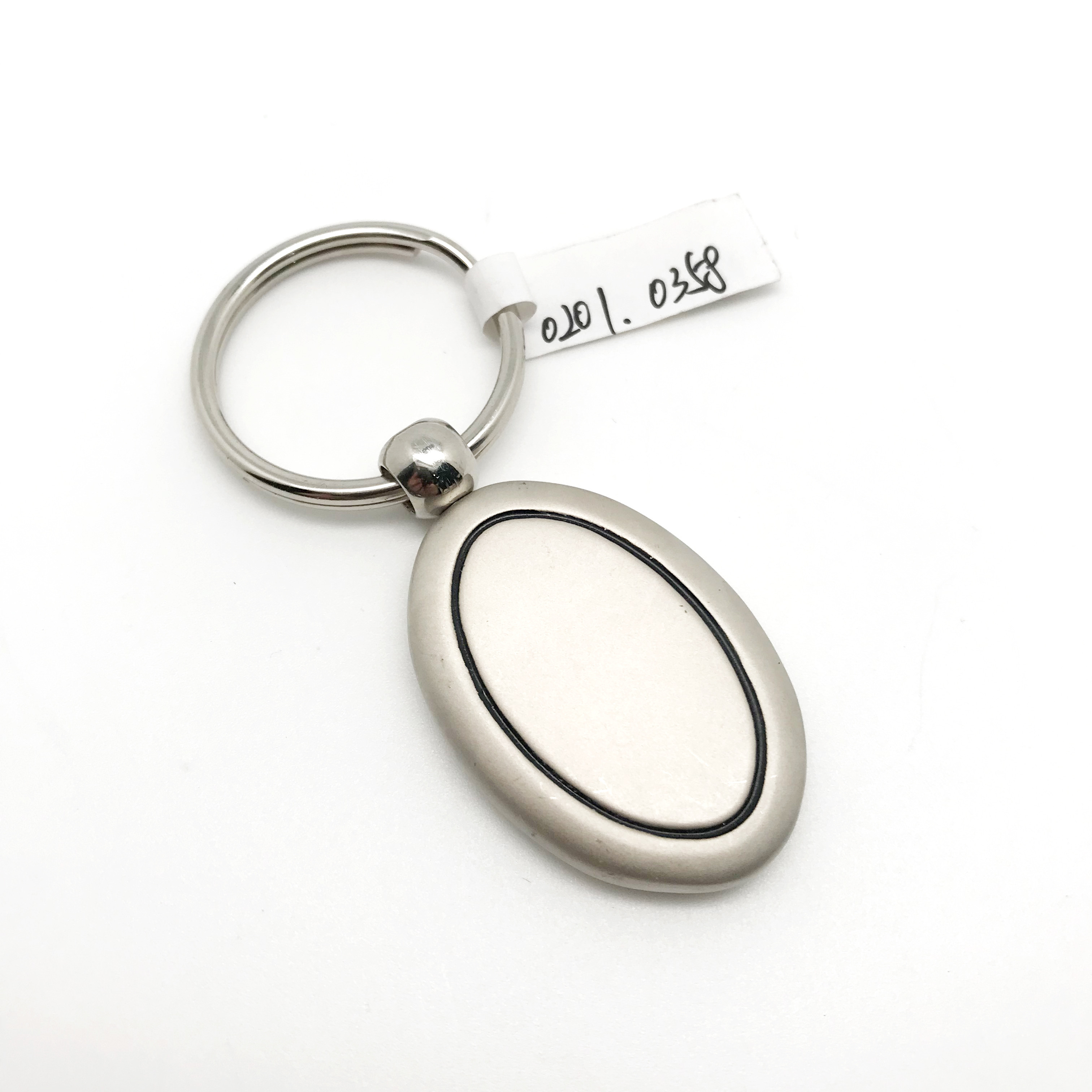 Convenient Metal Keychain Holder with Zinc Alloy Construction