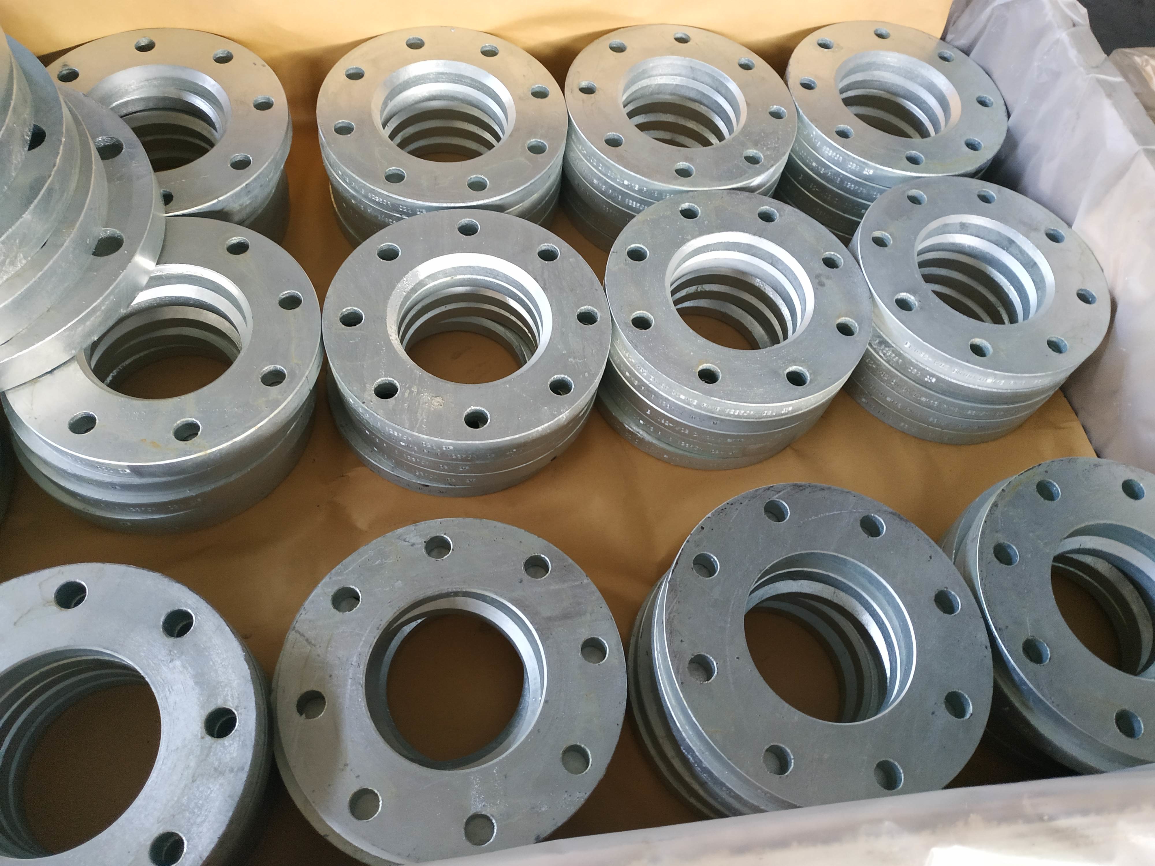 Din2576 Din2502 Carbon Steel Flange En1092-1 & Din Pn6 Pn10 Pn16 Pn25 Pn40 Type01 Type11
