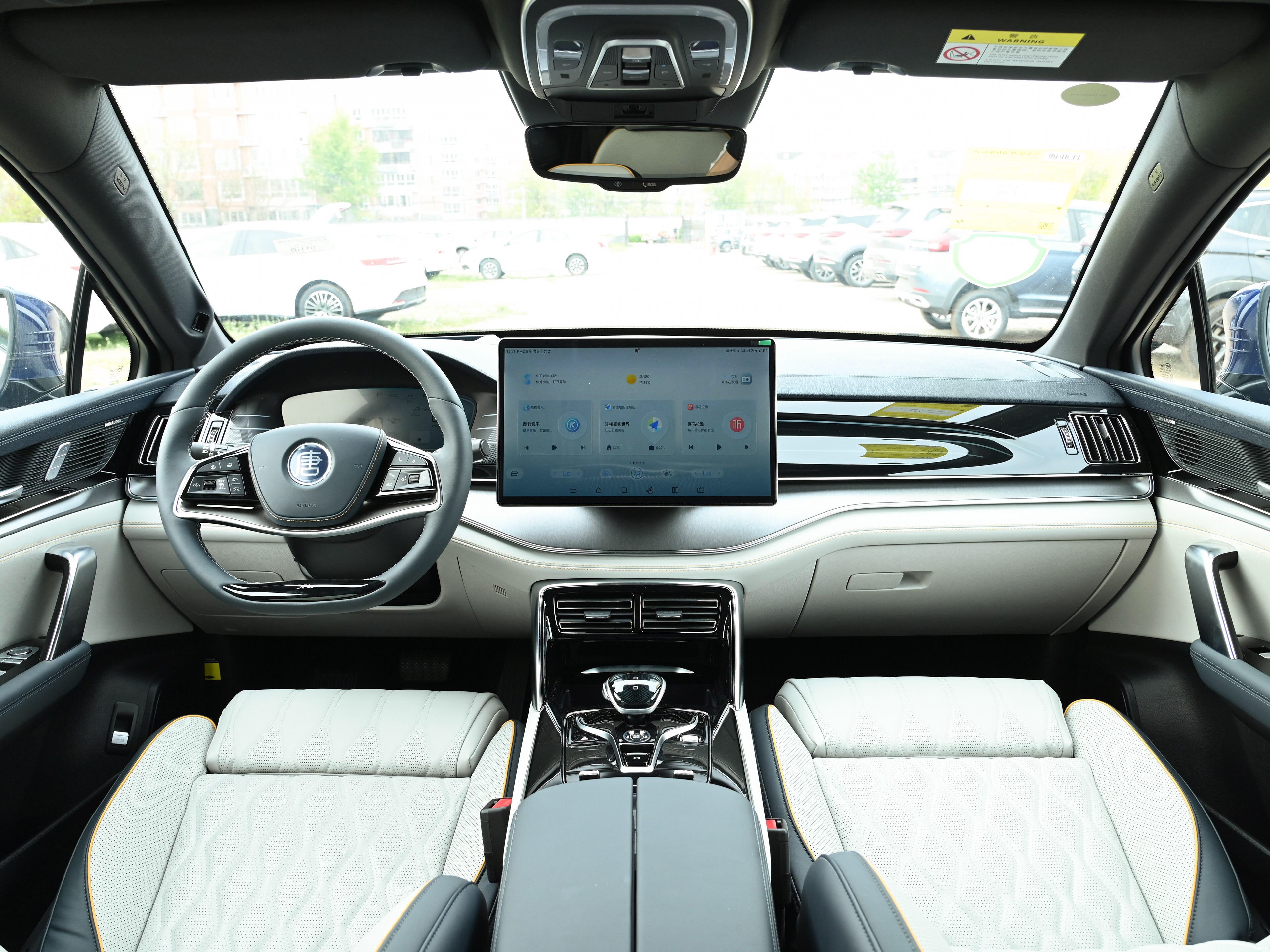 Electric car B yd Tang 2022 600 km endurance medium sized seven-seat high-speed SUV hot sale new car