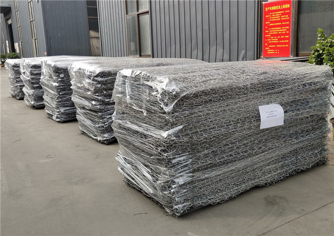 Pvc Coating Gabion Mesh Baskets 3.7mm Wire Riverbank Treatment